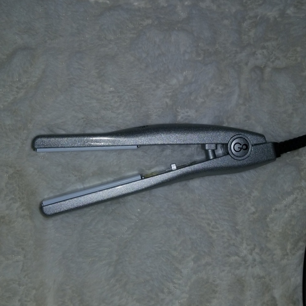 Mini straightener